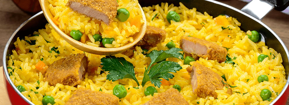 Arroz relleno con Nuggets de pollo con mortadela