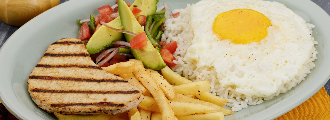 Churrasco de filete de pollo asado