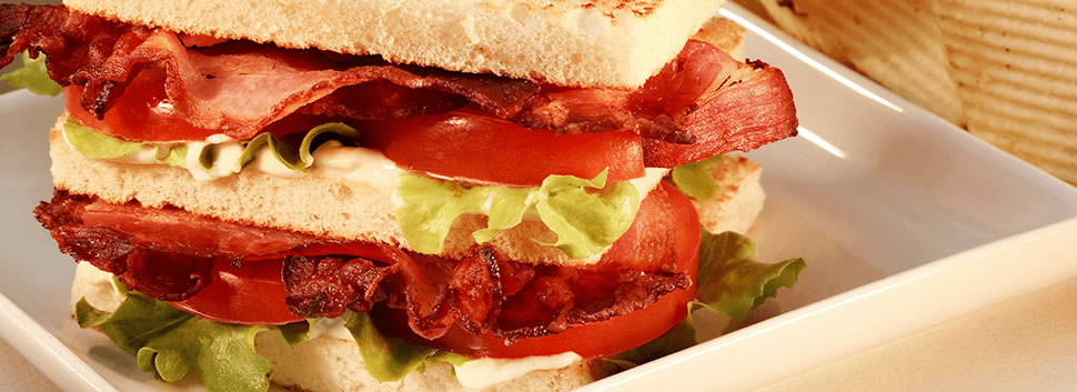 Sándwich de tocino BLT