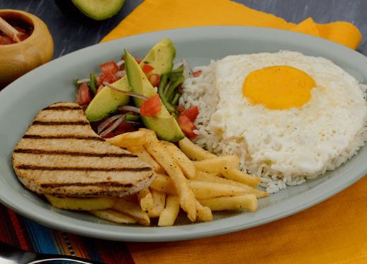 Churrasco de filete de pollo asado